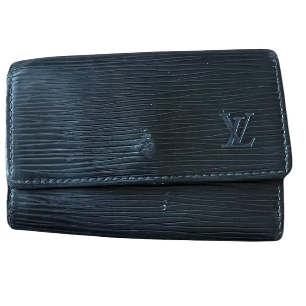 Louis Vuitton 6 Key Holder! Vintage, Pre-Loved!